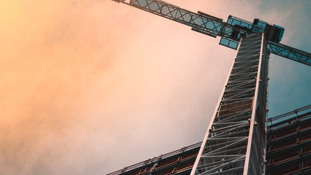 construction crane.jpeg