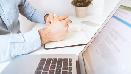 jeshoots-com-LtNvQHdKkmw-unsplash.jpg 3