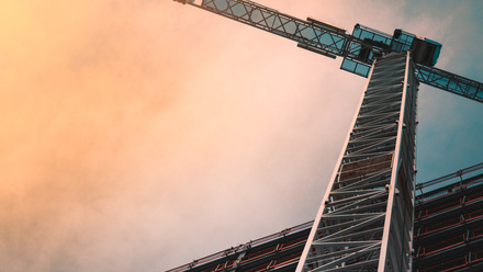 Construction crane.jpg 3