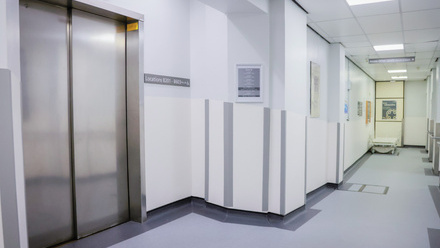 gerflor-bristol-royal-infirmary-specify-gerflor-and-gradus-for-much-needed-healthcare-corridor-refurbishment-img1-v1.jpg