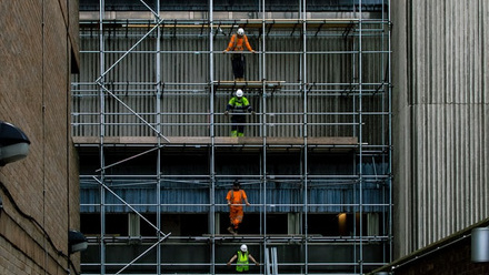 builders.jpg 1
