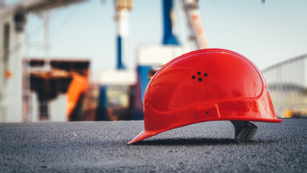 Construction hat.jpg 2