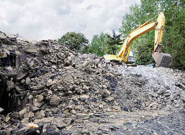 rock crushing.jpg 1